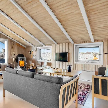 3 Bedroom Amazing In Holiday home *
